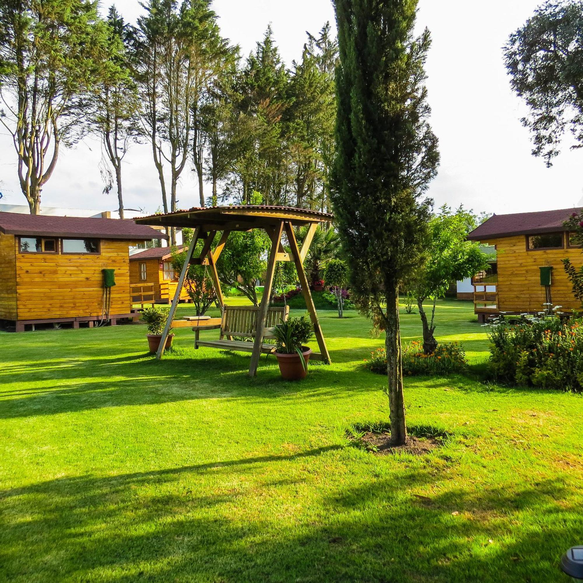 Hosteria Airport Garden Tababela Ngoại thất bức ảnh